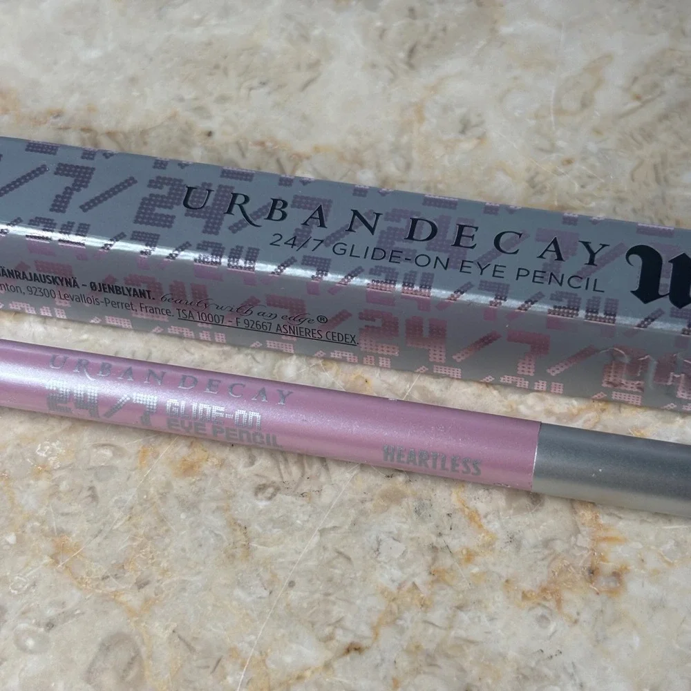 URBAN DECAY 247 Glide‎ on Eye Pencil Heartless Pink Shimmer Waterproof DAMAGE
